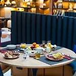 Hotel Ibis Styles Center 3*