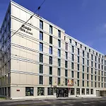 Ibis Styles Center