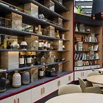 Ibis Styles Center 3*