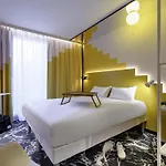 Ibis Styles Center