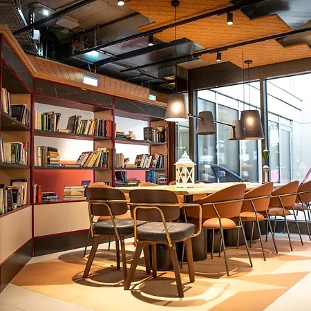 Ibis Styles Center Hotel