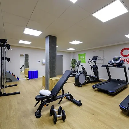 Отель Ibis Styles Center 3*