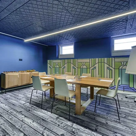 Ibis Styles Center 3* Zurich