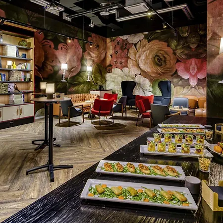 Ibis Styles Center Hotel 3*