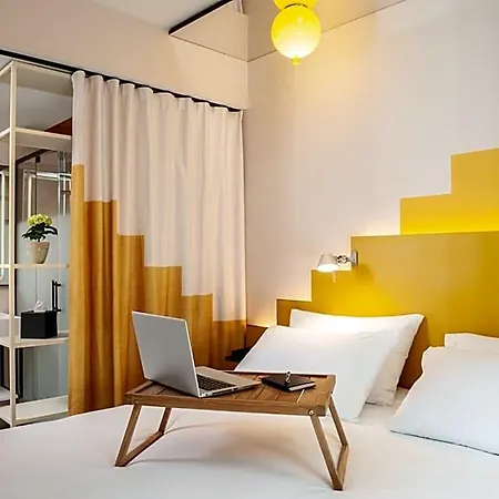 Ibis Styles Center