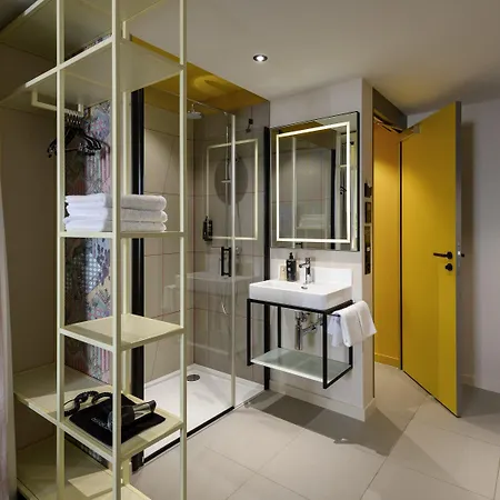 Ibis Styles Center