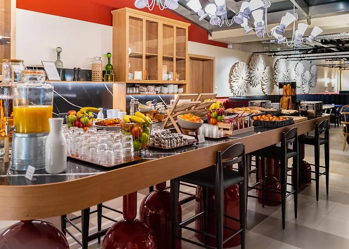 מלון Ibis Styles Center 3*