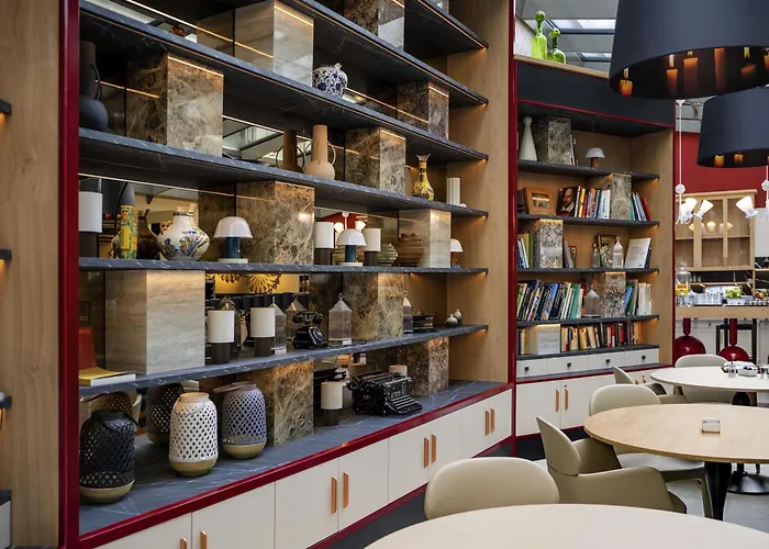 Ibis Styles Center 3*